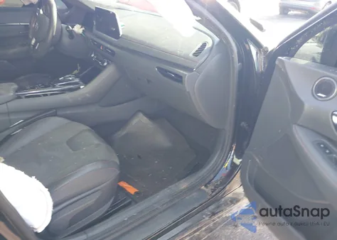 2021 Hyundai Sonata N Line z USA, uszkodzony, nr VIN 5NPEK4JC1MH131415